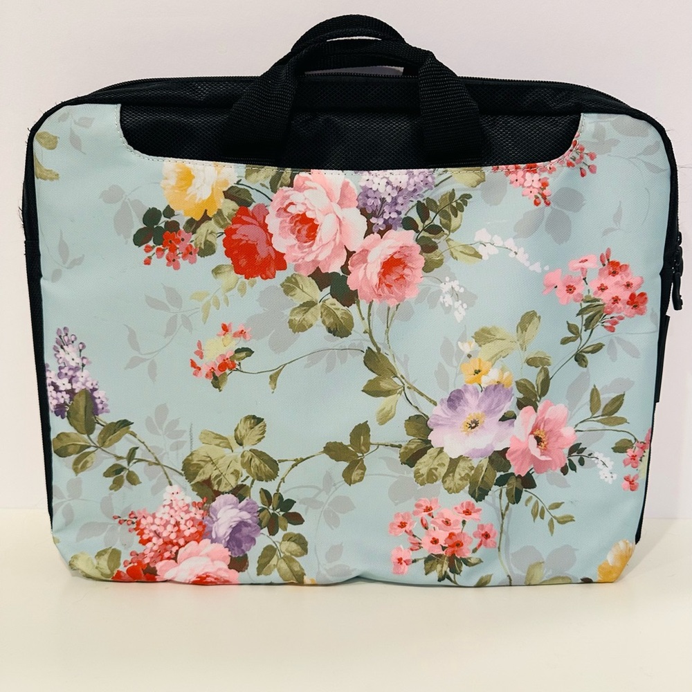 TaylorHe (UK) Aqua Floral Laptop Case
